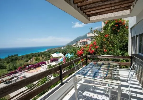 Olives Terrace Residence